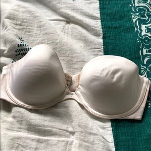 Strapless bra